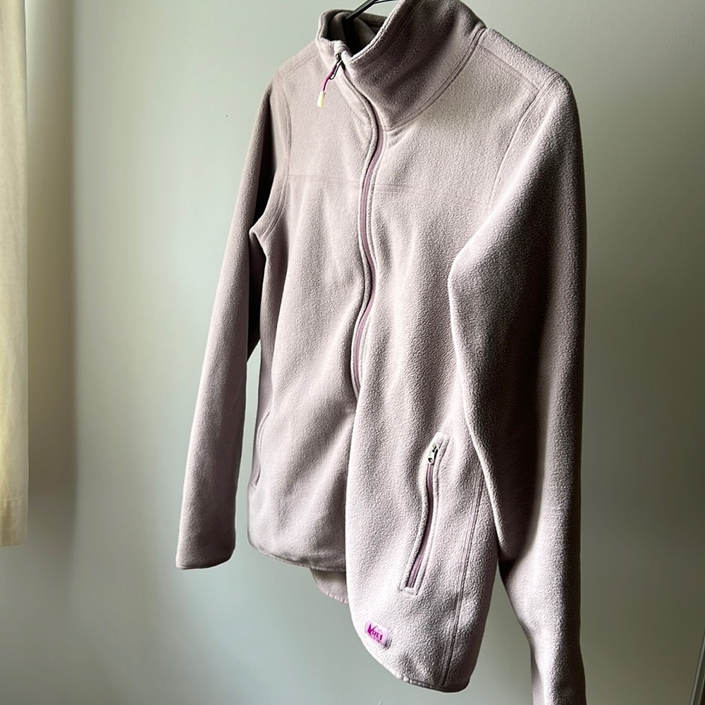REI zip up lilac M